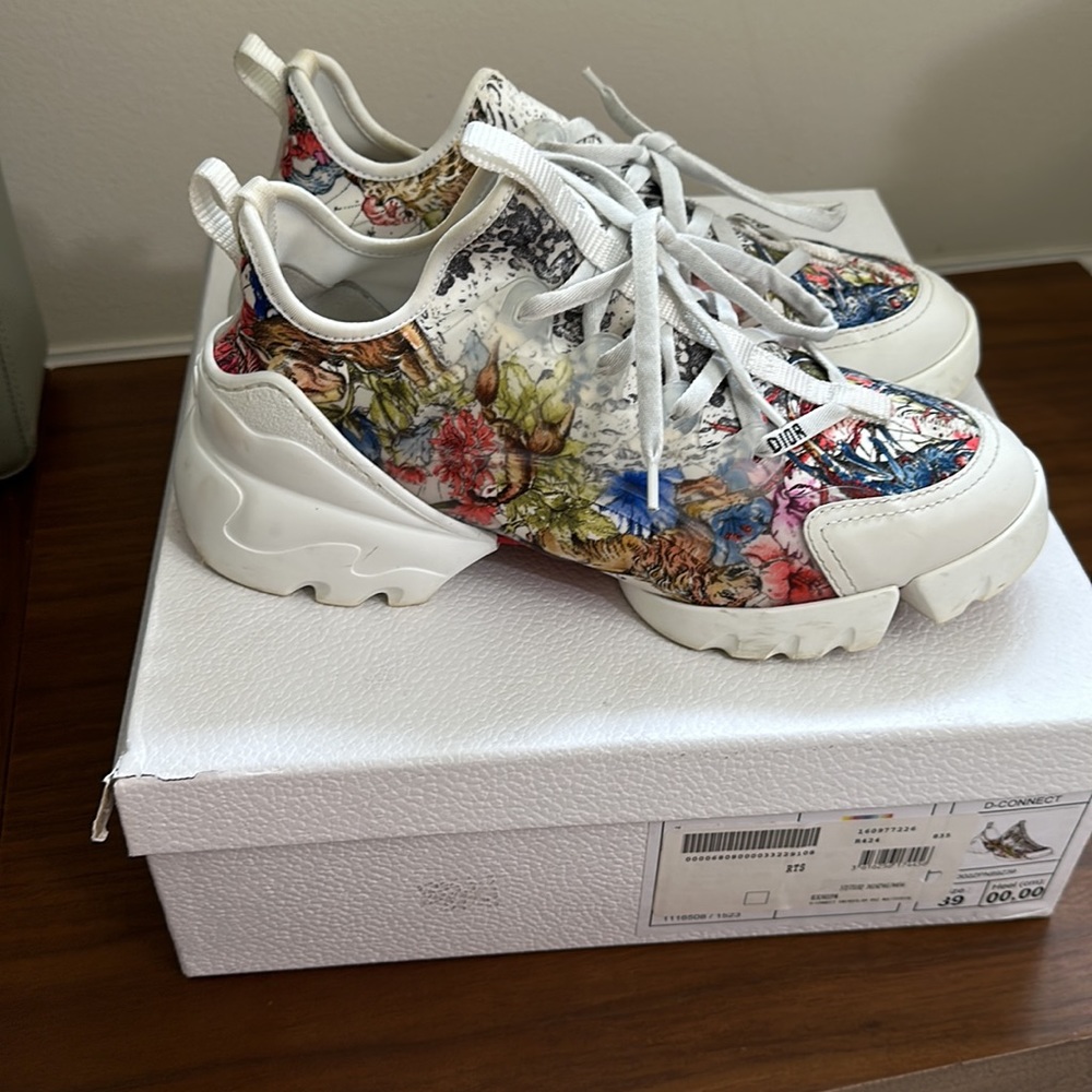 Dior sneakers⛔️⛔️⛔️